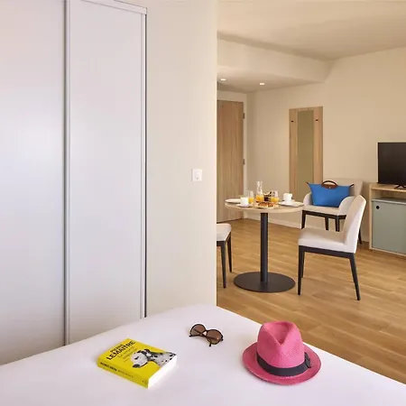 Quality Aparthotel Rouen-2